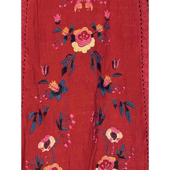 Umgee Womens Top size Small Red Floral Embroidered Boho Crepe Style Top - Picture 3 of 8